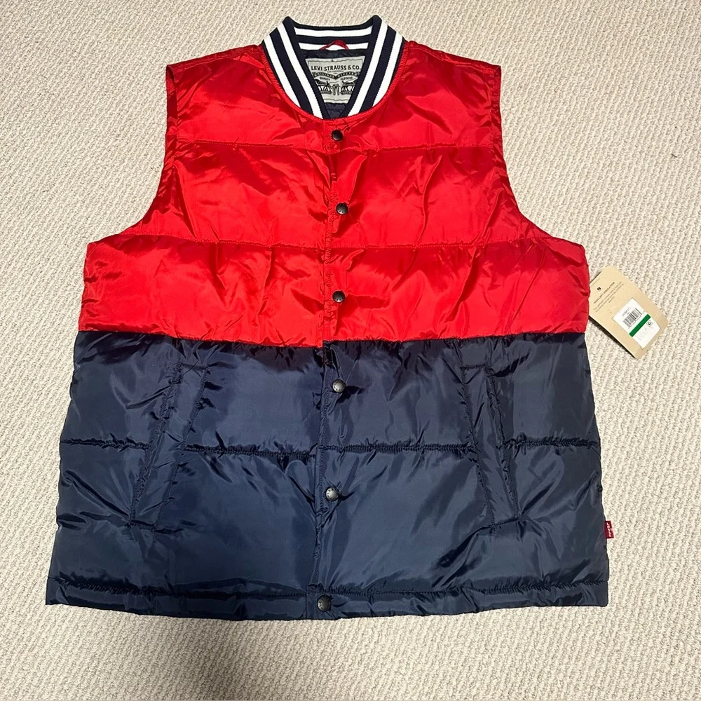 Levis levi mens